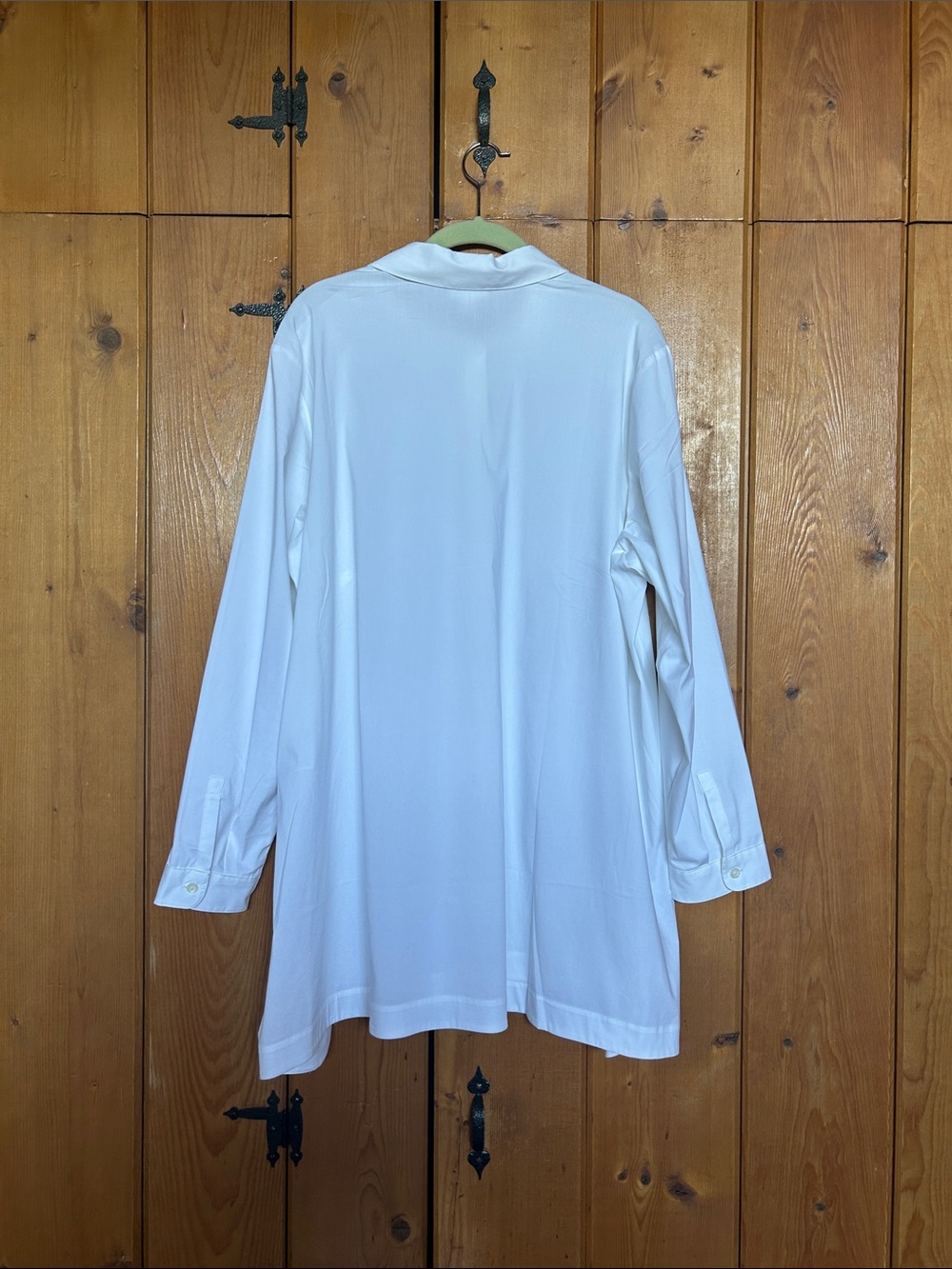 Classic White Long Button-Up Shirt - Picture 2 of 4